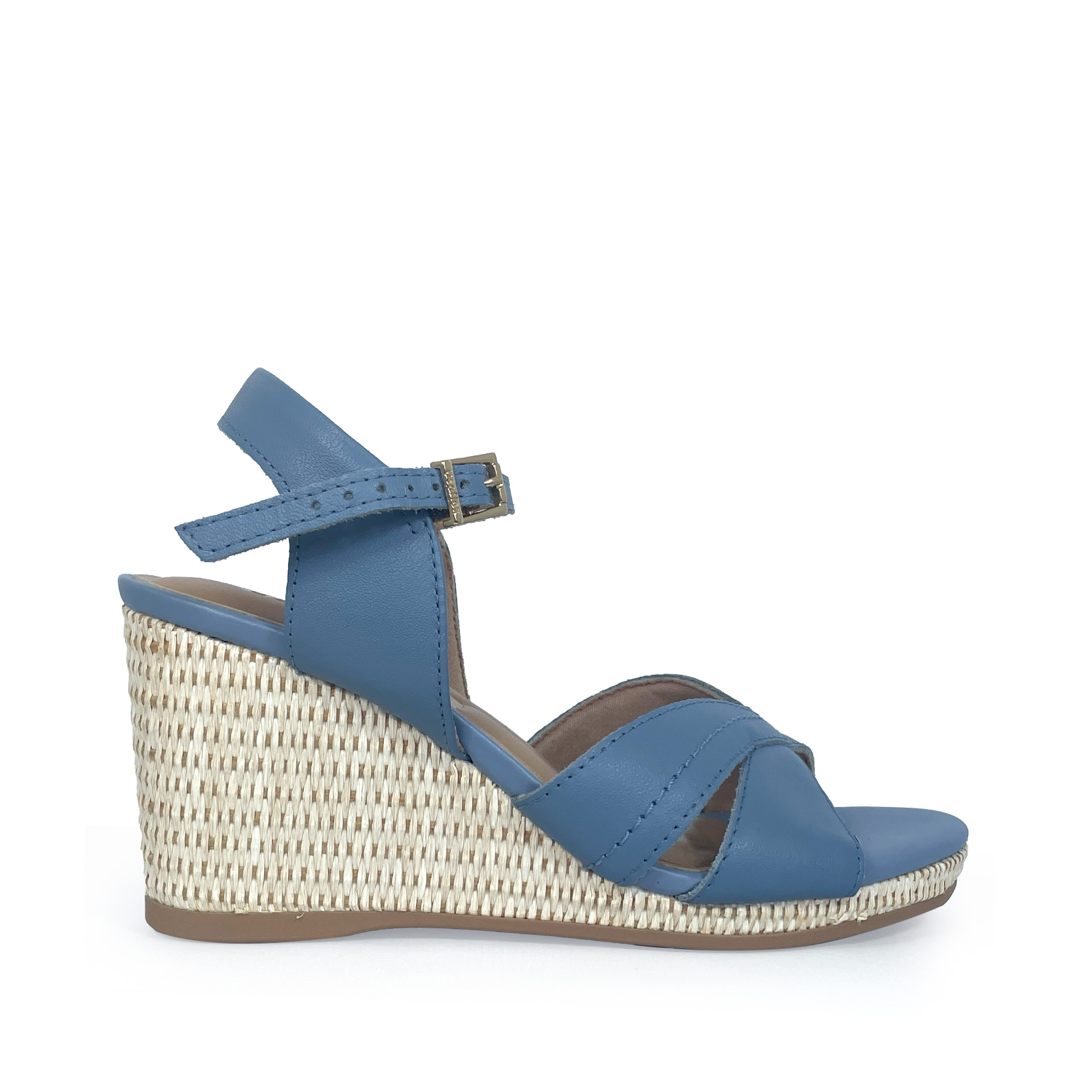 Sandalia de cuña alta