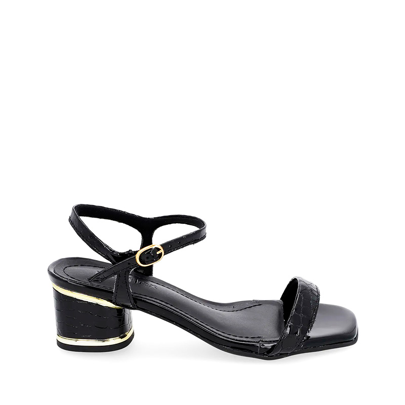 Sandalia de tacón medio