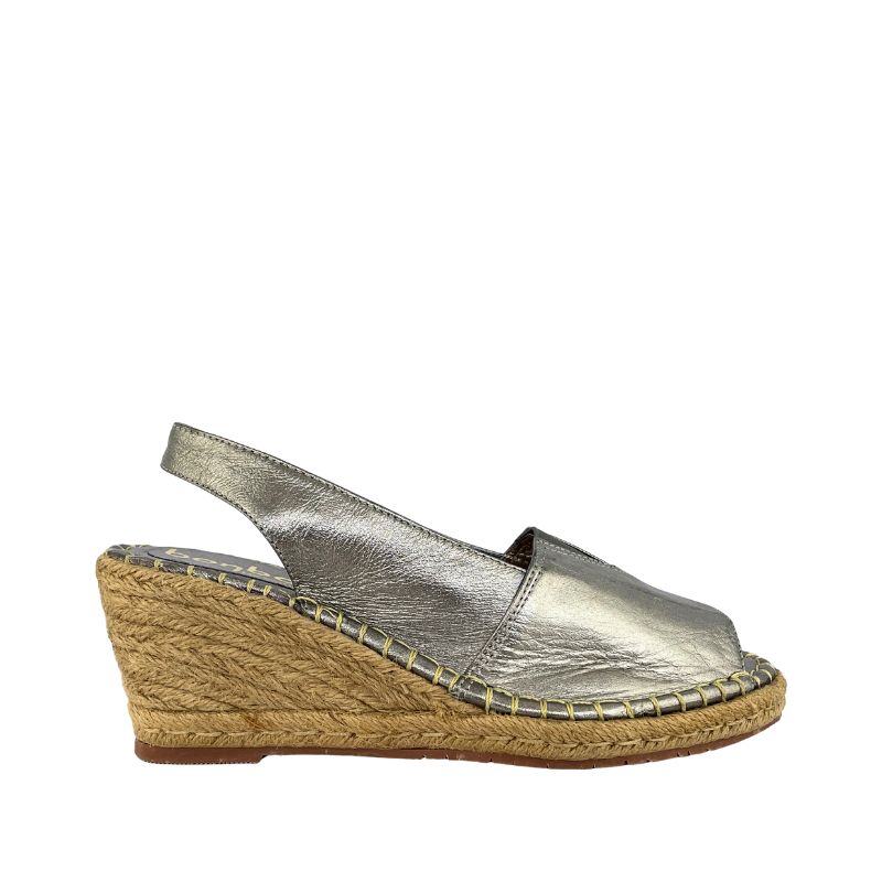 Sandalia de cuña media