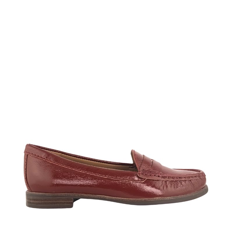 Mocasín de tacón bajo